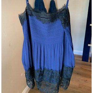 Express navy lace trim cami tank top size S